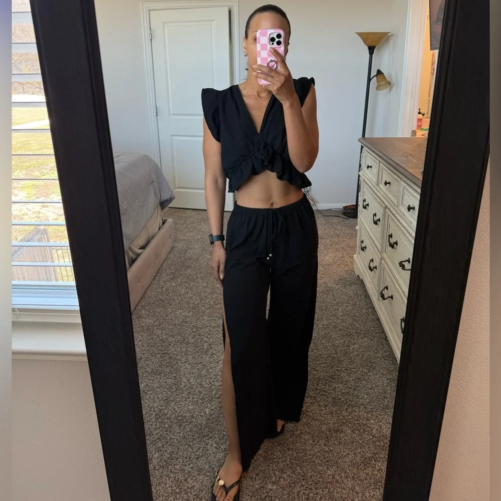 FANCYINN Black 2 Piece Set - Picture 2 of 16